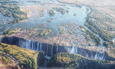 4-Day Victoria Falls Guided Tour & Chobe Game Drive