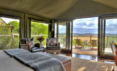 2-Day Amakhala Hillnek Safari Camp – 1 Night