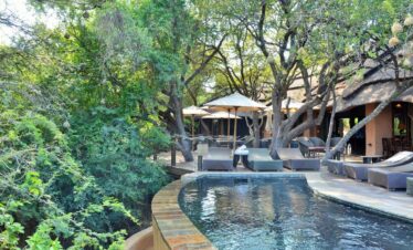 2-Day Motswiri Private Safari Lodge – 1 Night
