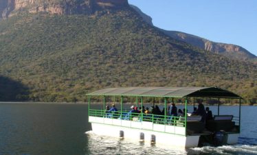 5-Day Kruger, Canyon & Boat Tour in Safari Capital