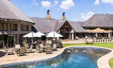 4-Day Lux Ivory Tree Lodge in Pilanesberg National Park