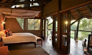 5-Day Rhino Post Safari Lodge