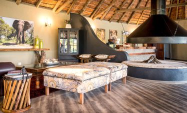 4-Day Timbavati Kambaku River Sands Lodge Fly in Safari