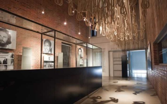 1-Day Soweto, Apartheid Museum and Lunch