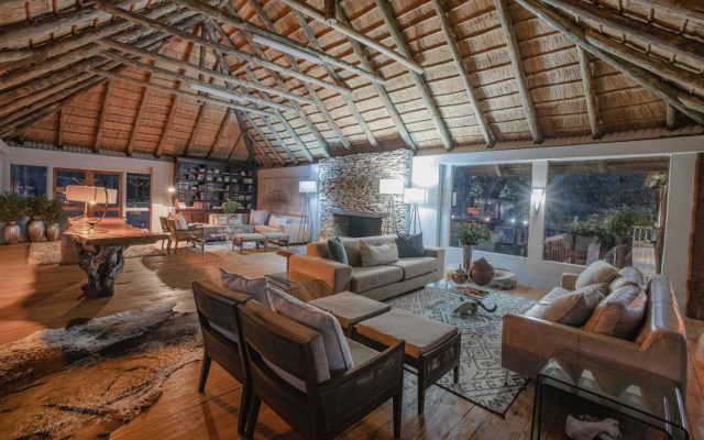 5-Day Karongwe River Lodge Safari