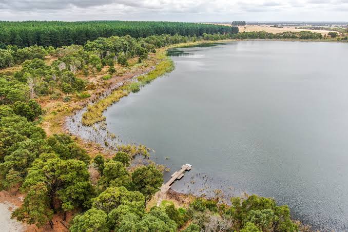 Lake Edward