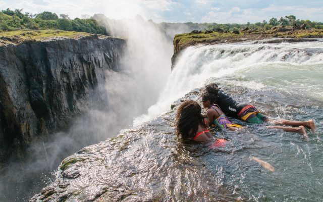 6-Day Adventure in Zambia, Botswana and Zimbabwe