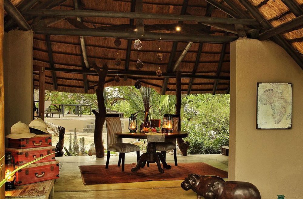 Timbavati Kambaku Safari Lodge Fly in Safari