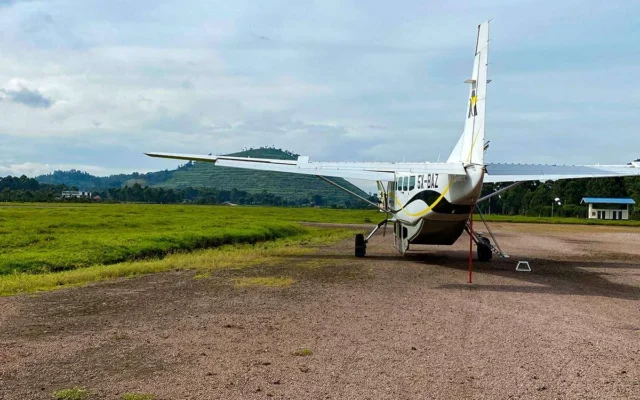 Fly-In Uganda Safari Cost