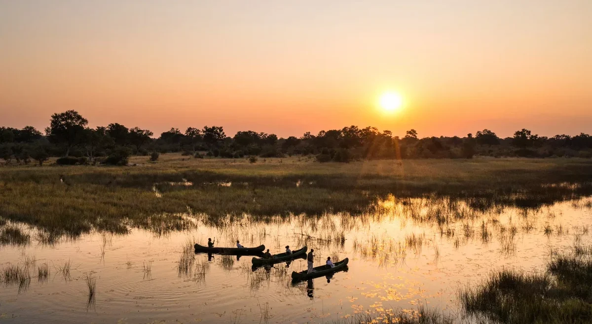 great-plains-okavango-explorers-camp-canoeing-1.jpg-1200×680
