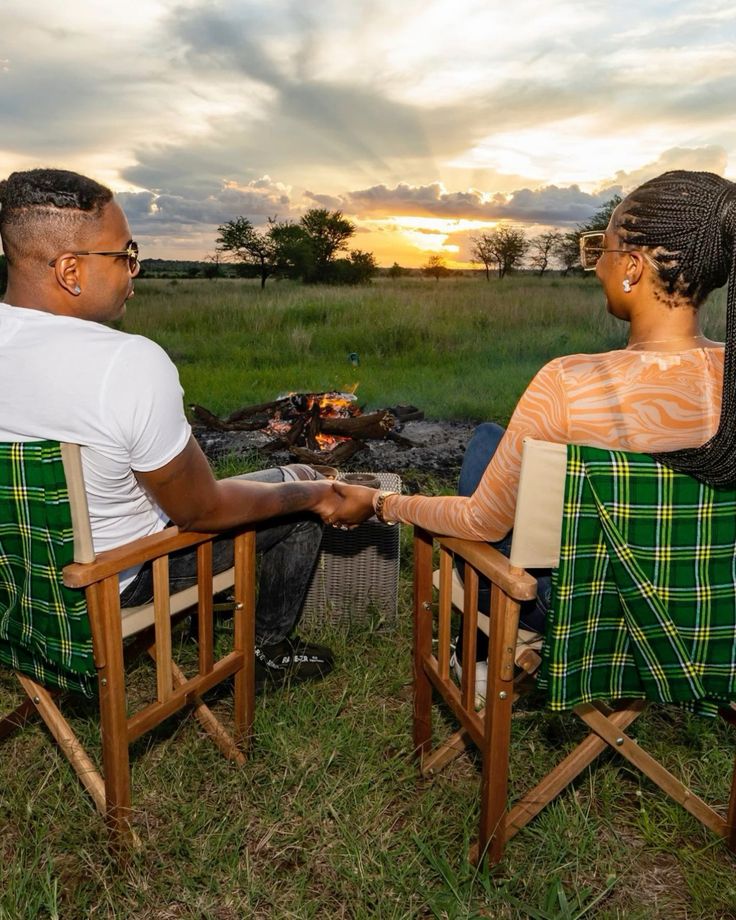 Uganda Honeymoon Safaris — Uganda safari travel guide