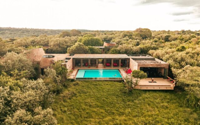 Best Midrange Lodges in Uganda for Comfortable Safari Stays