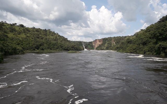 Classic Uganda safari landscapes and realistic route planning across parks
