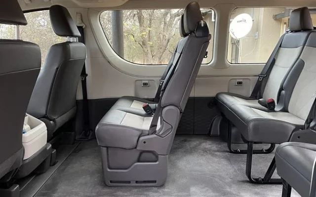 ½-Day Private Shuttle from Hoedspruit to Johannesburg